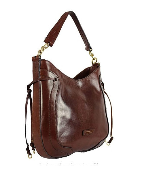 Borsa a spalla da donna in cuoio vista trasversalmente